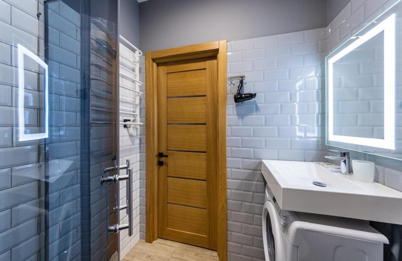 Tomas Apartments Киев Экстерьер фото