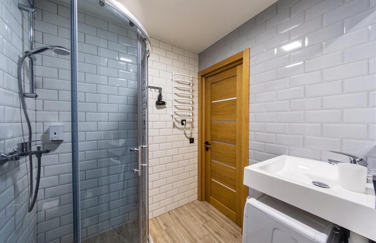 Tomas Apartments Киев Экстерьер фото