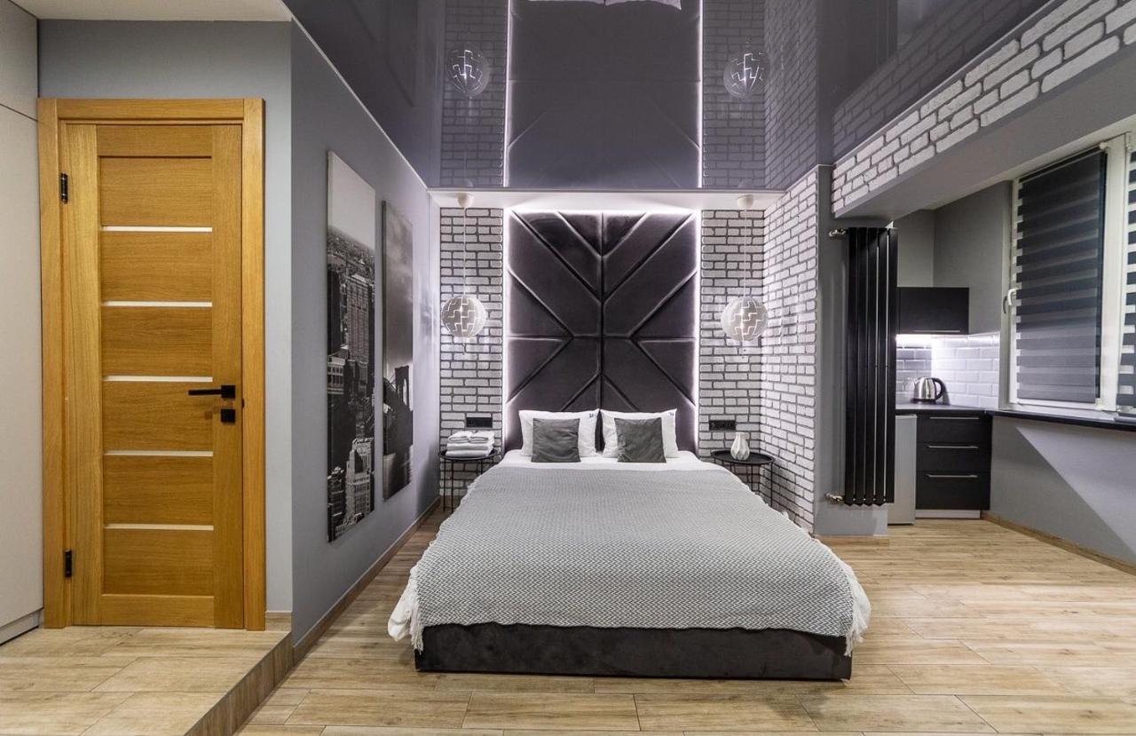 Tomas Apartments Киев Экстерьер фото