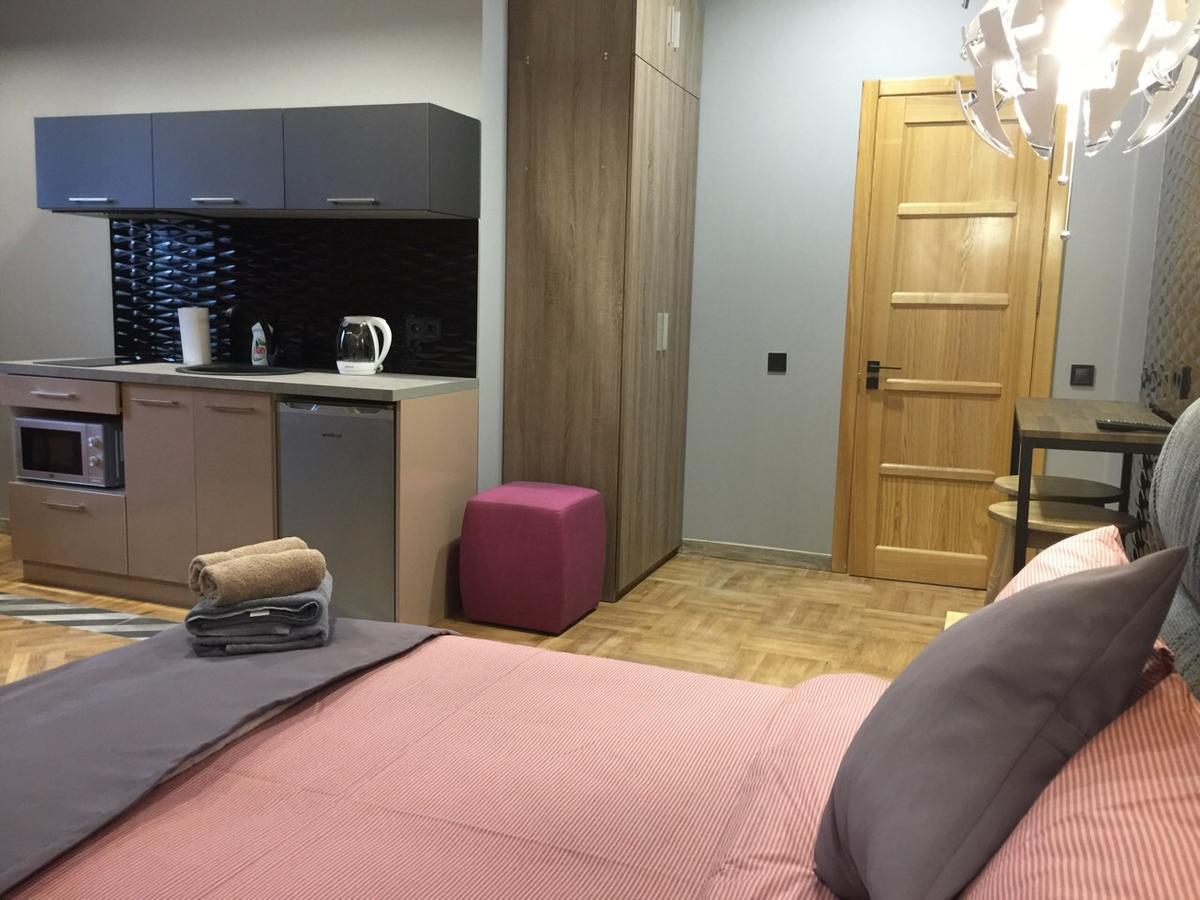 Tomas Apartments Киев Экстерьер фото