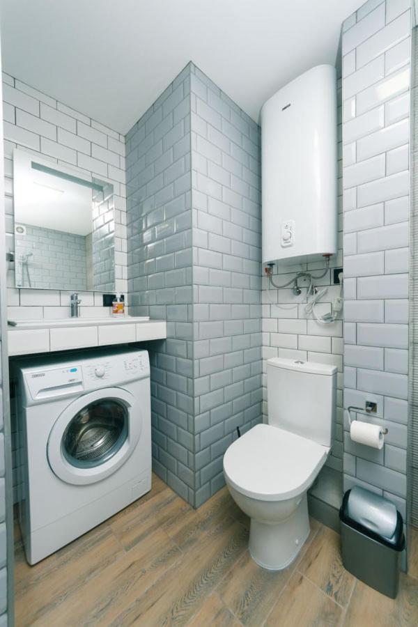 Tomas Apartments Киев Экстерьер фото