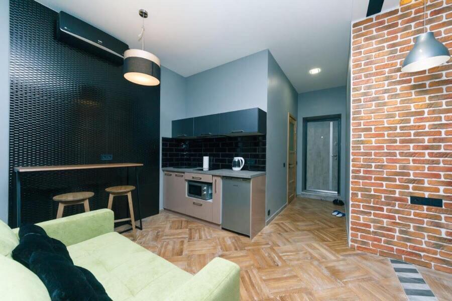 Tomas Apartments Киев Экстерьер фото